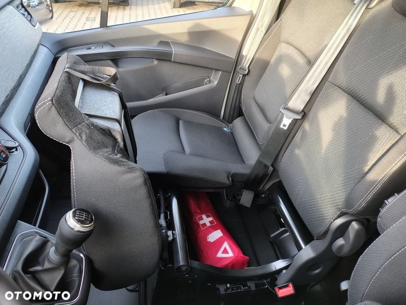 Renault Trafic - 18