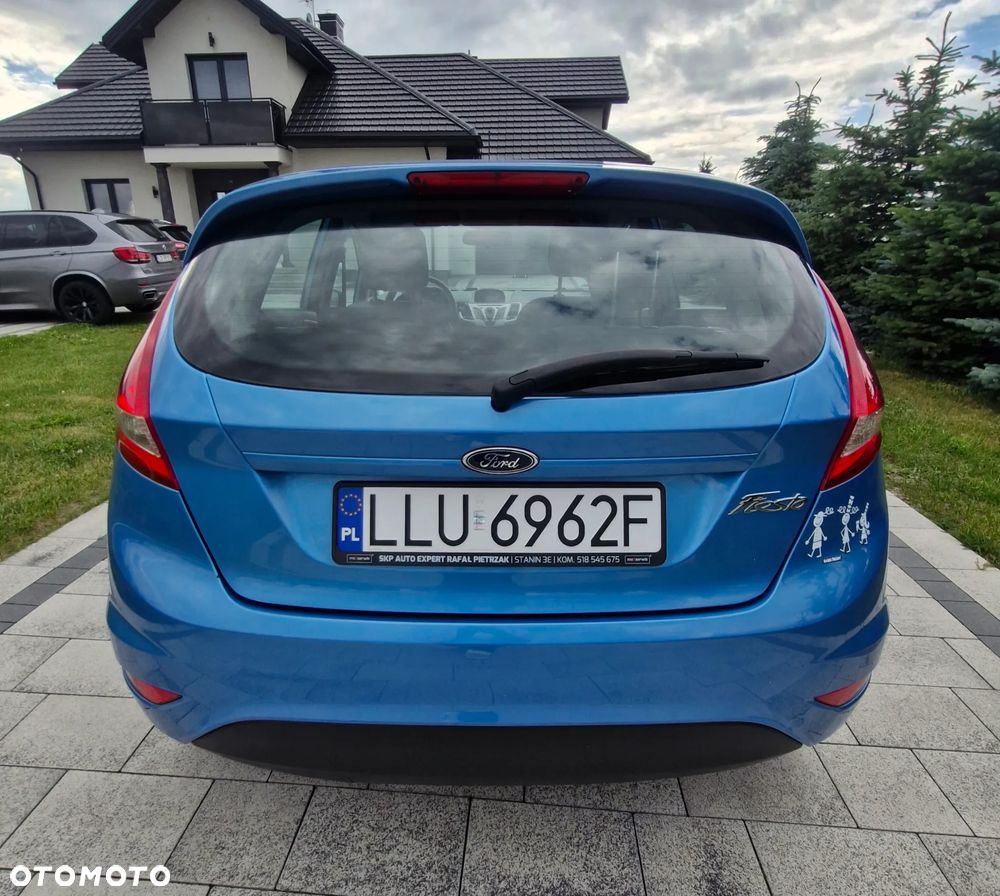Ford Fiesta - 6