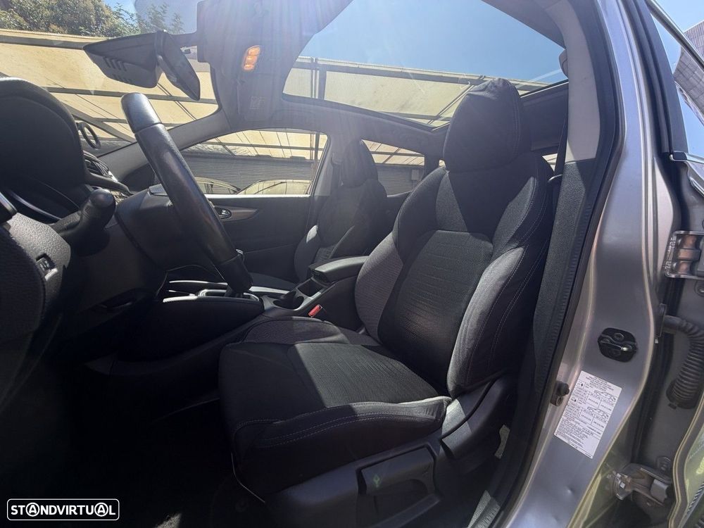 Nissan Qashqai 1.5 dCi 360 - 19