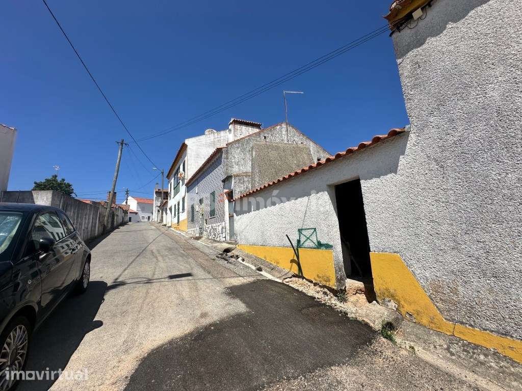 Arrecadação com terreno na Comenda - Grande imagem: 2/10