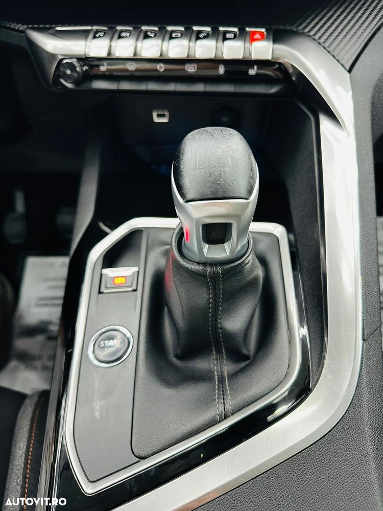 Peugeot 3008 PureTech 130 Stop & Start GPF Active - 24