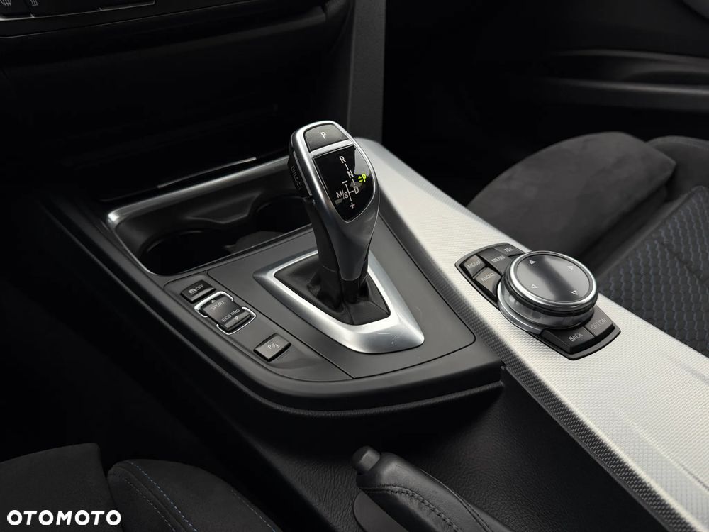 BMW Seria 3 - 12
