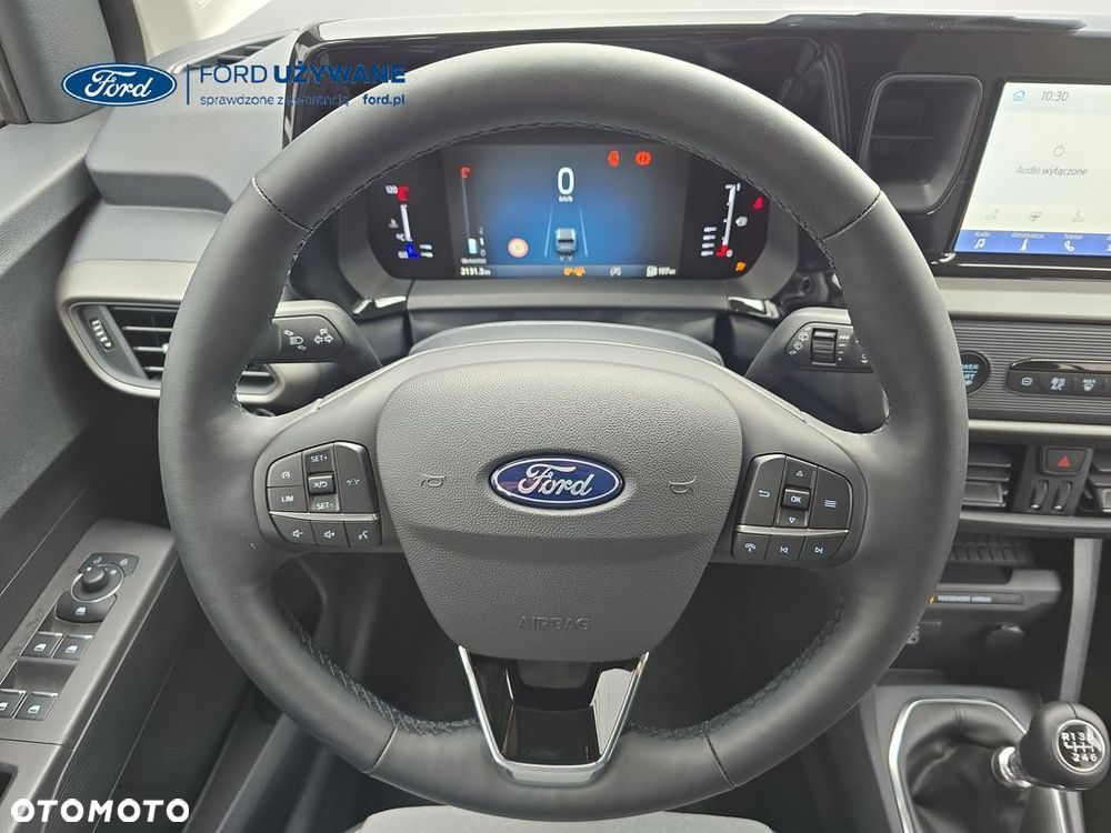 Ford Tourneo Courier - 19