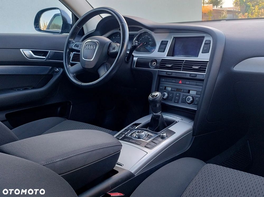 Audi A6 Avant 2.0 TDI - 16