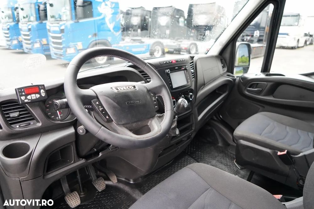 Iveco DAILY 35-150 / FRIGIDER / CAMION TRANSPORT XARIOS 350 / DHOLLANDIA LIFT - 750 KG / MANUAL / TWIN / EURO 6 - 24
