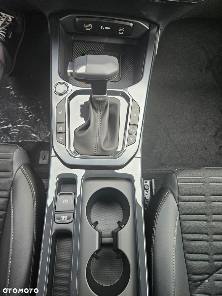 Kia XCeed 1.6 T-GDI L DCT - 19