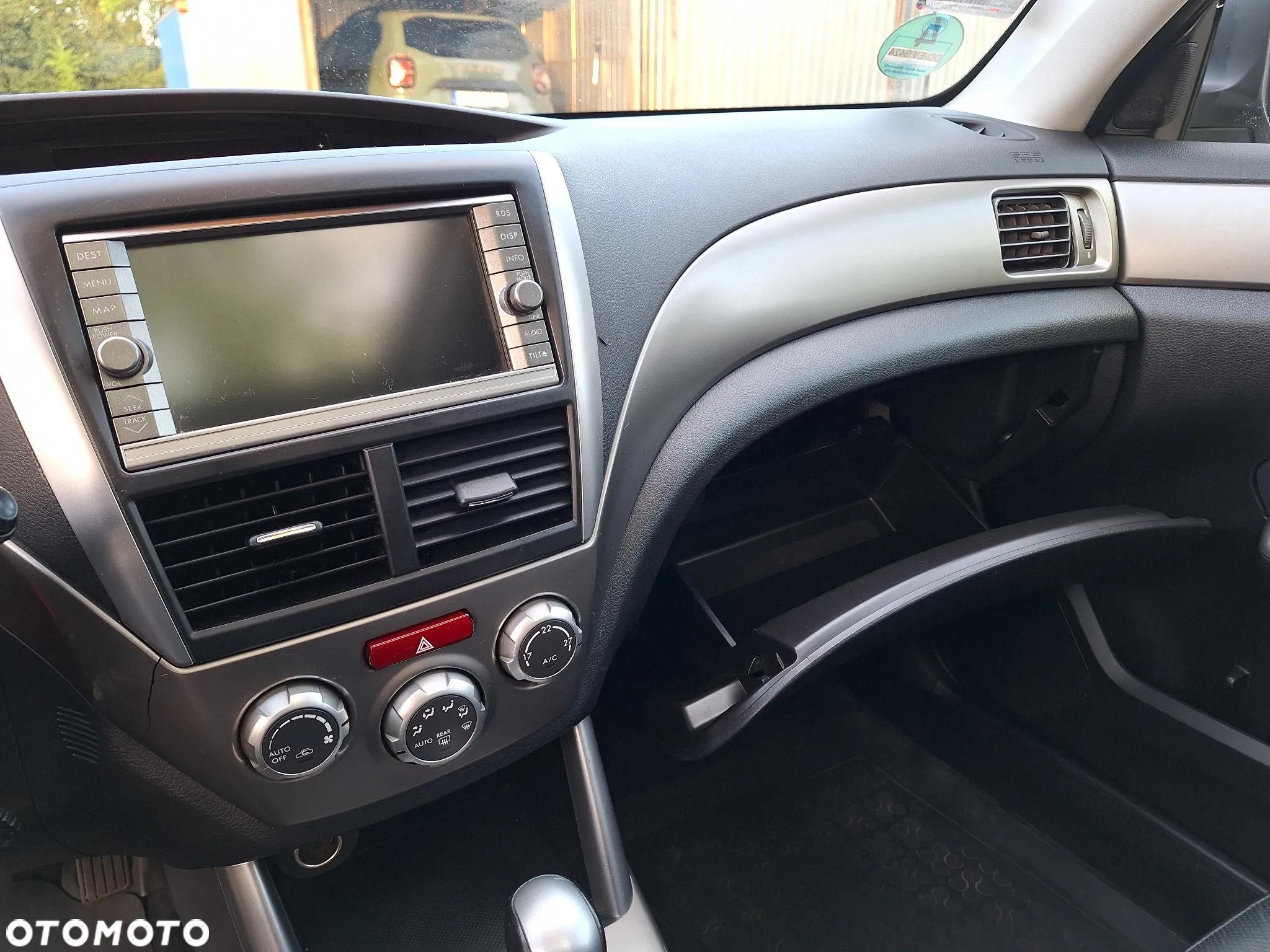 Subaru Forester 2.0 XE NAV Euro5 - 14