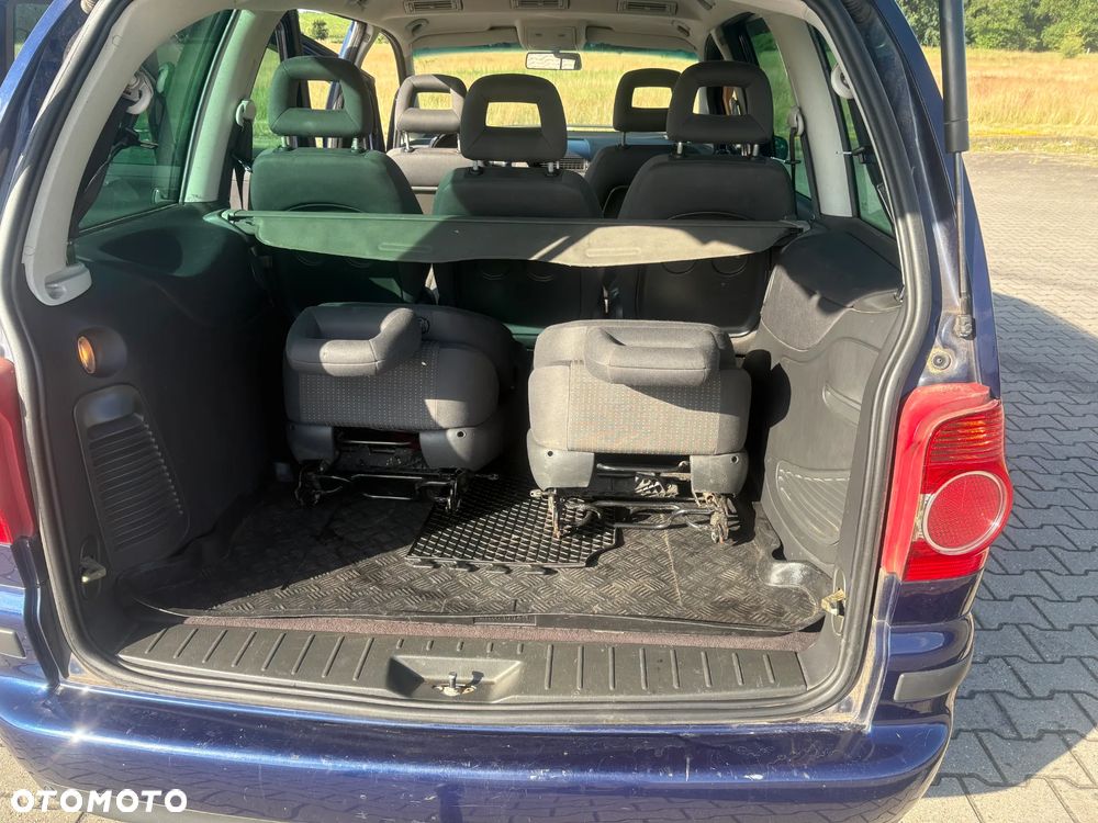 Seat Alhambra 2.0 TDI Reference - 6