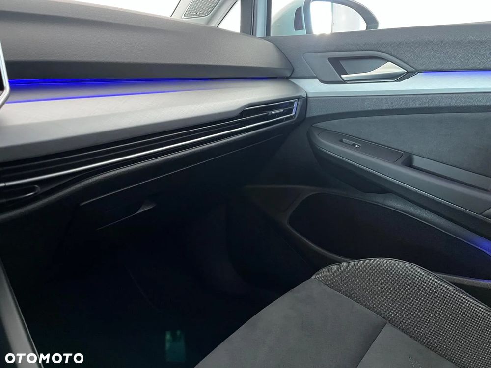 Volkswagen Golf - 19