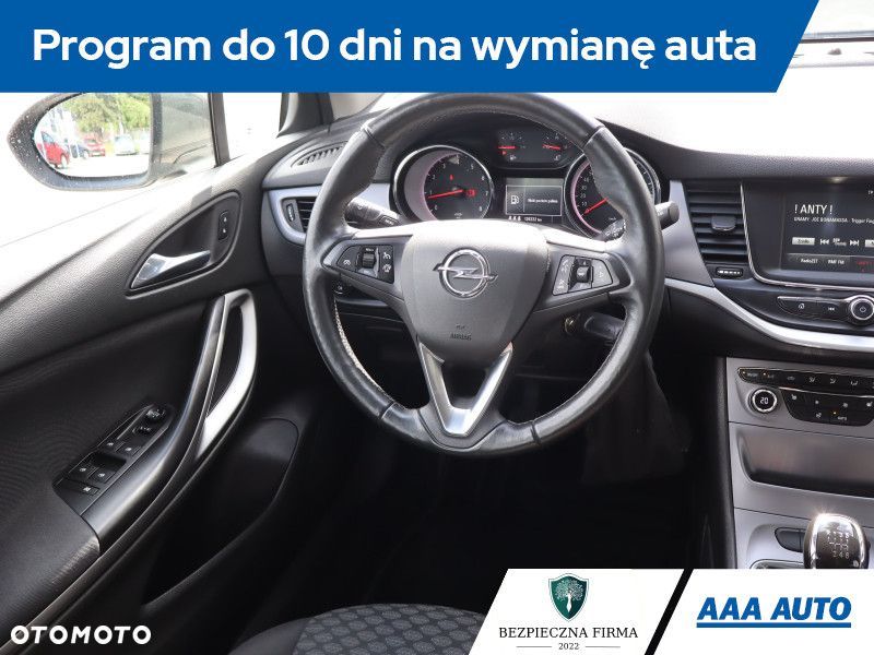 Opel Astra - 9