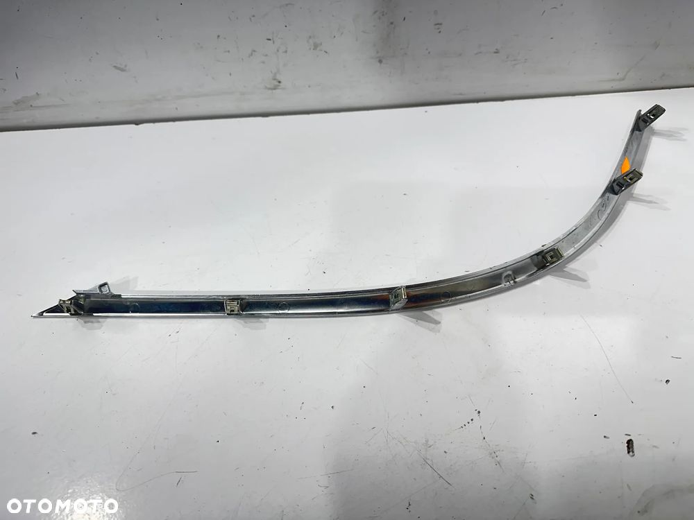 Listwa chrom Piaggio X10 125 LEWA - 2