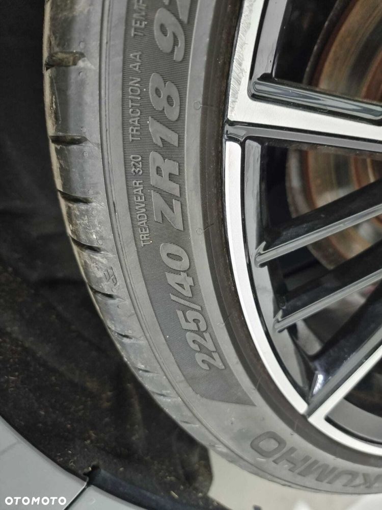 BMW Seria 1 - 34