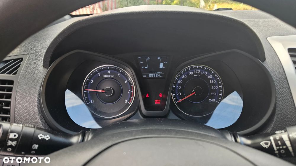 Hyundai ix20 1.4 blue Comfort - 8