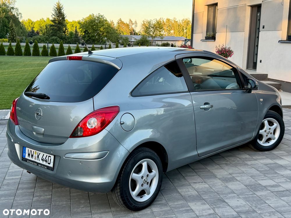 Opel Corsa 1.4 16V Edition - 5