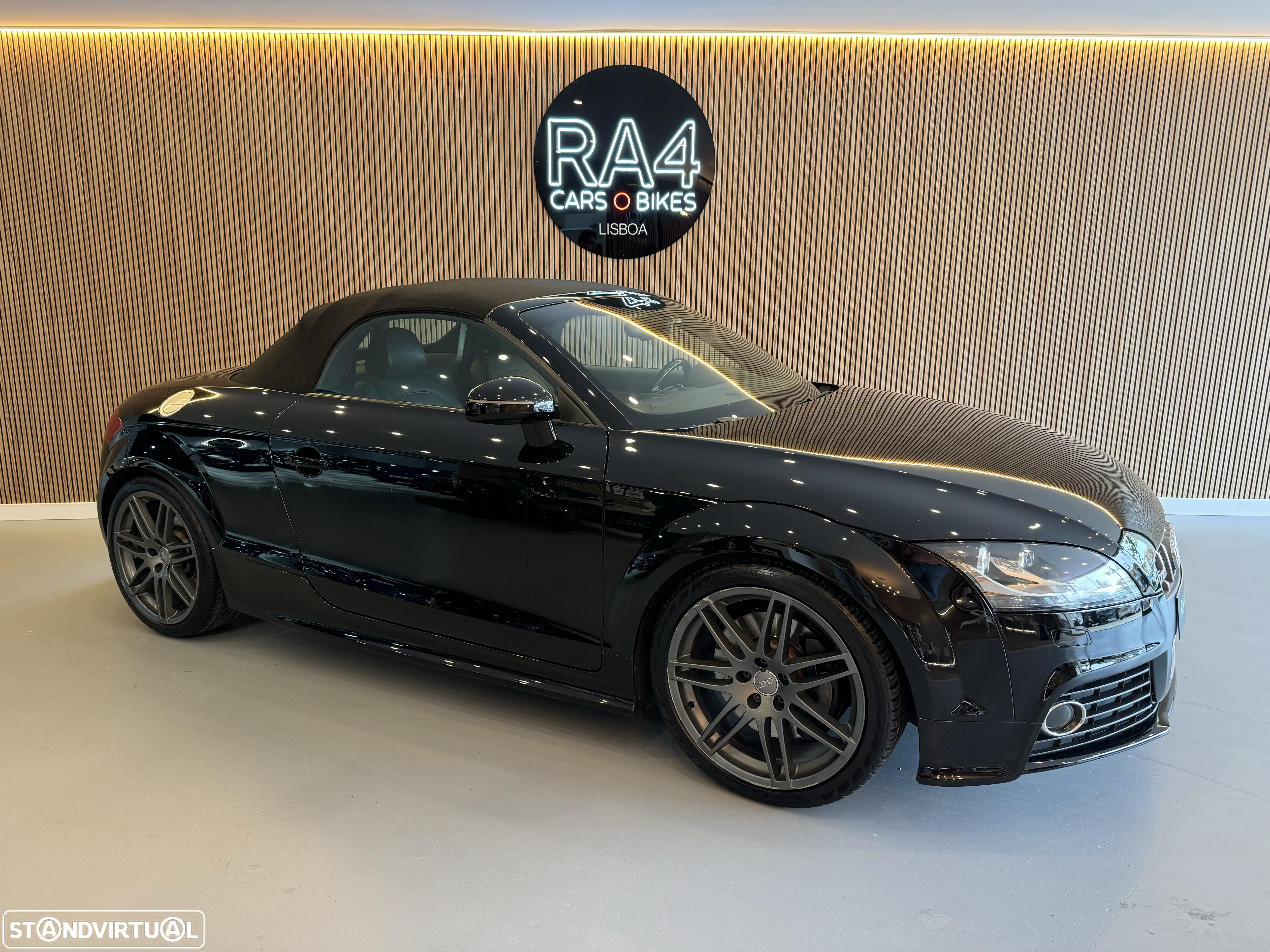 Audi TTS Roadster 2.0 TFSi quattro - 8