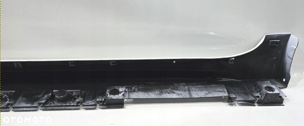 listwa progowa progi prawa prawy toyota corolla kombi e21 7585002220 - 5