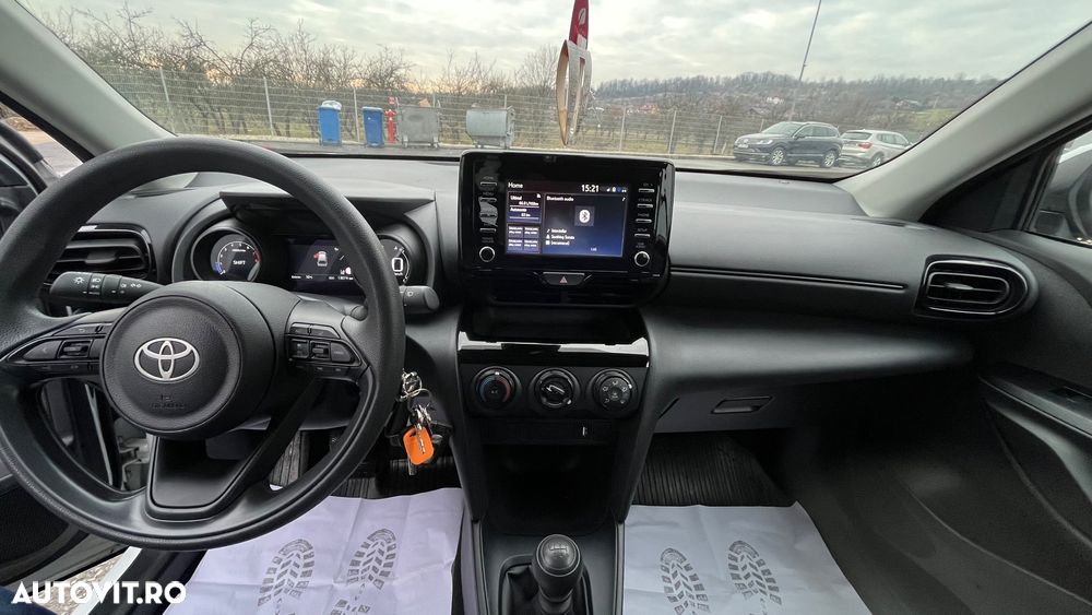 Toyota Yaris 1.5 MT Active - 21