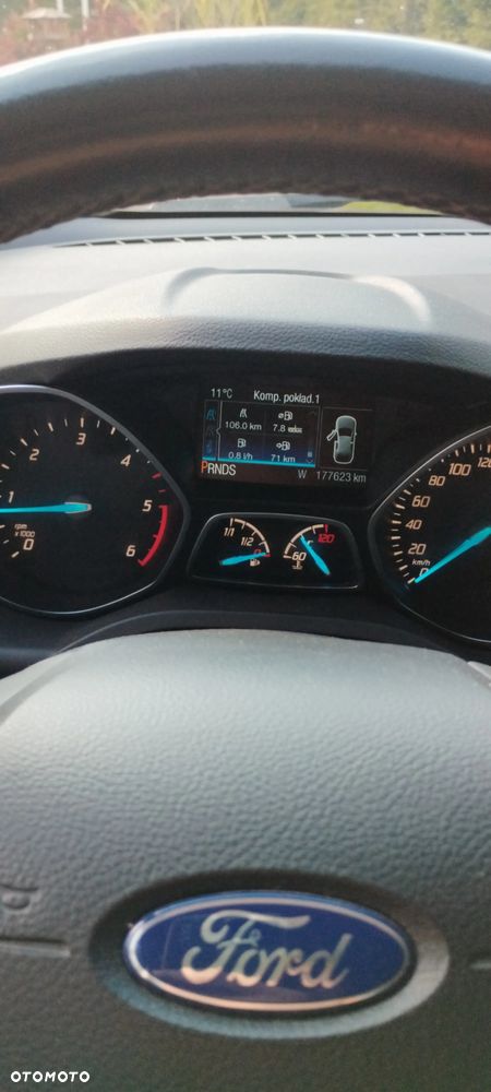 Ford Kuga 2.0 TDCi 4x4 Titanium - 10