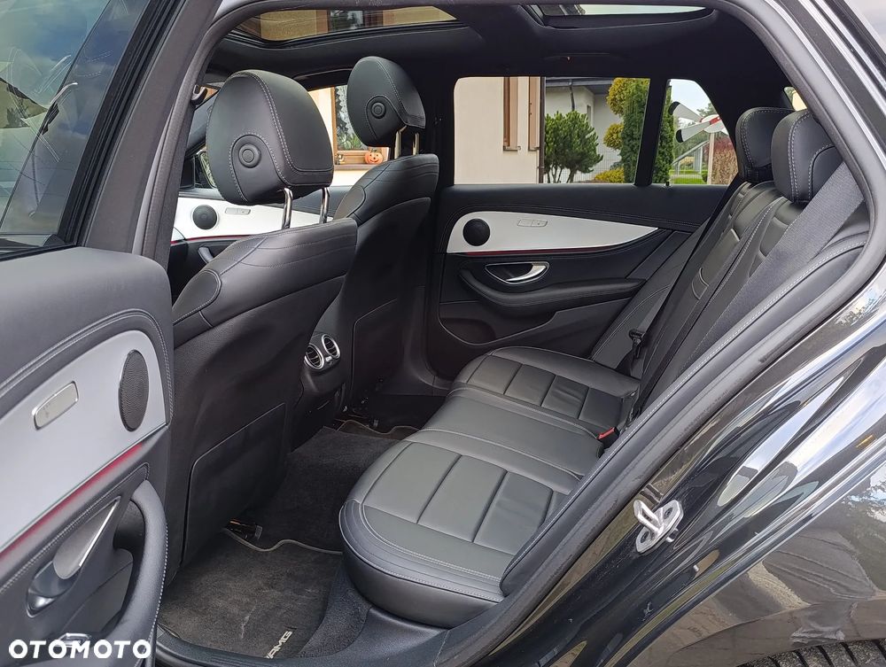 Mercedes-Benz Klasa E 300 d 4Matic 9G-TRONIC AMG Line - 25