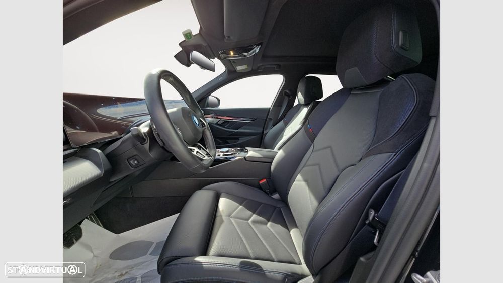 BMW i5 eDrive40 Pack Desportivo M - 10