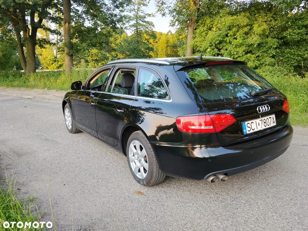 Audi A4 Avant 2.0 TDI DPF Attraction - 6