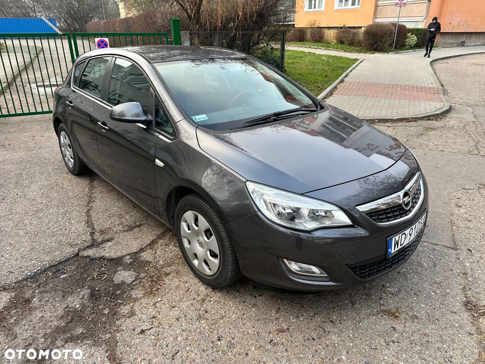 Opel Astra 1.4 Cosmo - 6