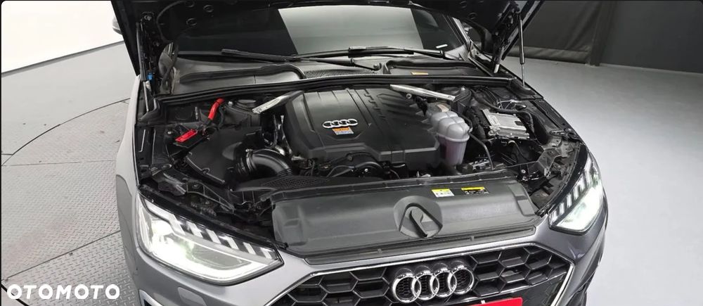 Audi A4 Limousine 40 TFSI Sport S tronic - 12