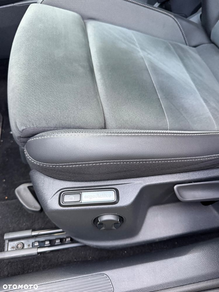 Volkswagen T-Roc 1.5 TSI OPF DSG Style - 11