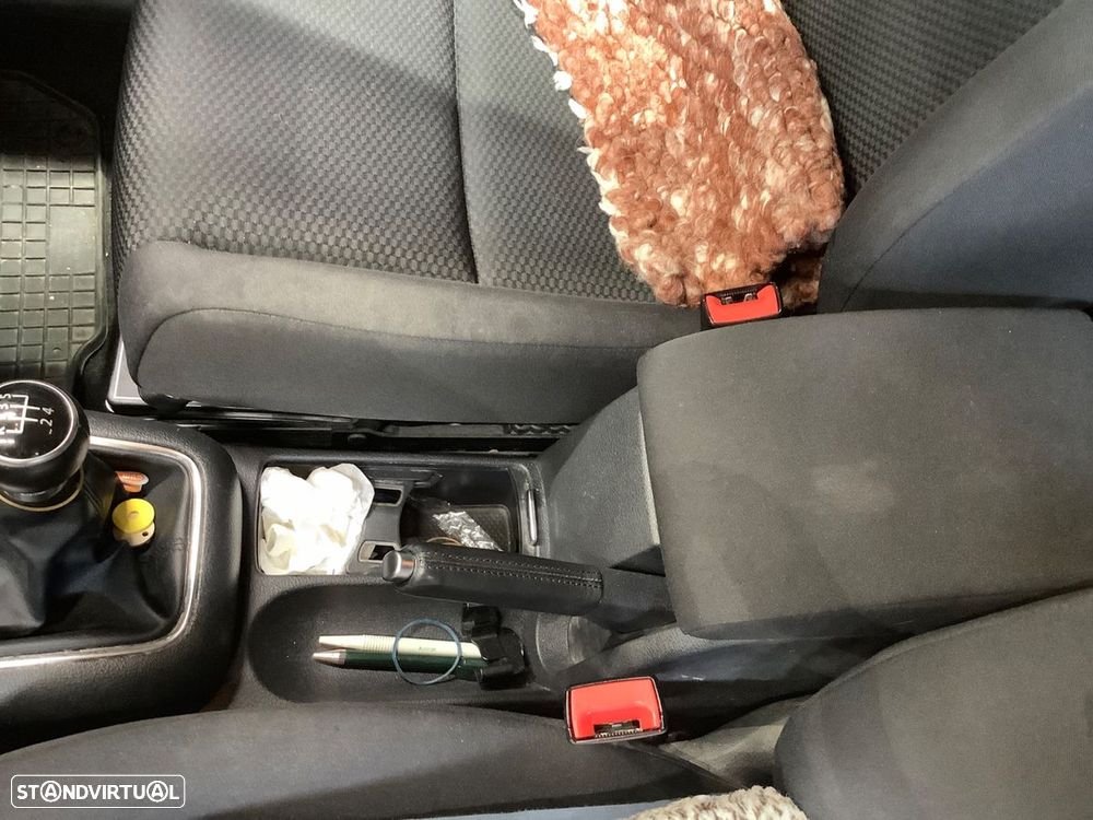 VW Golf Plus 1.2 TSI Trendline - 13