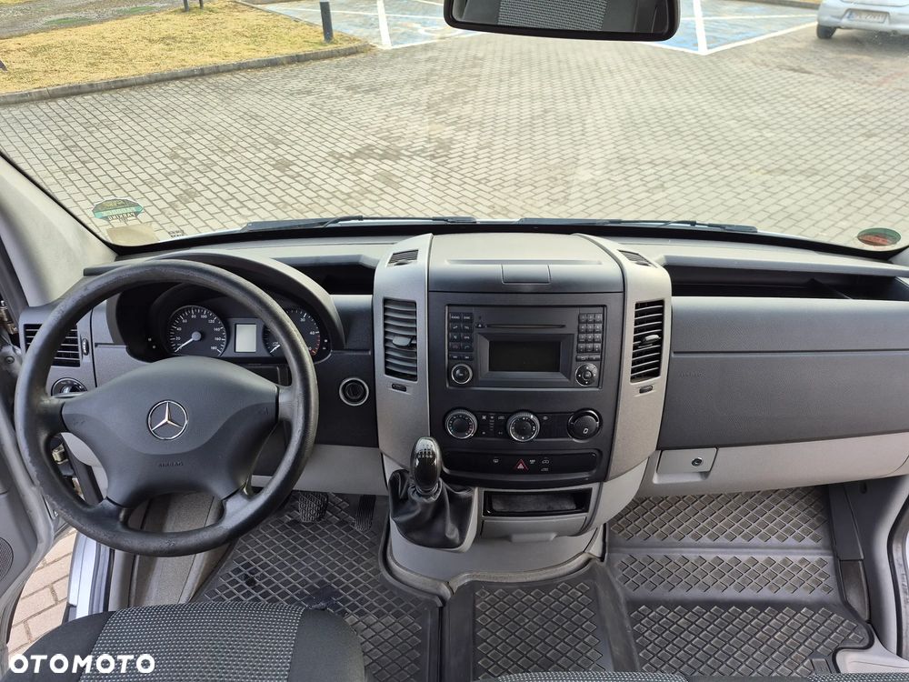 Mercedes-Benz Sprinter 906.255 - 8