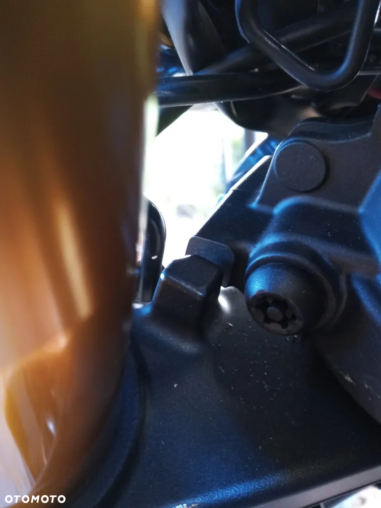 Yamaha XSR - 13