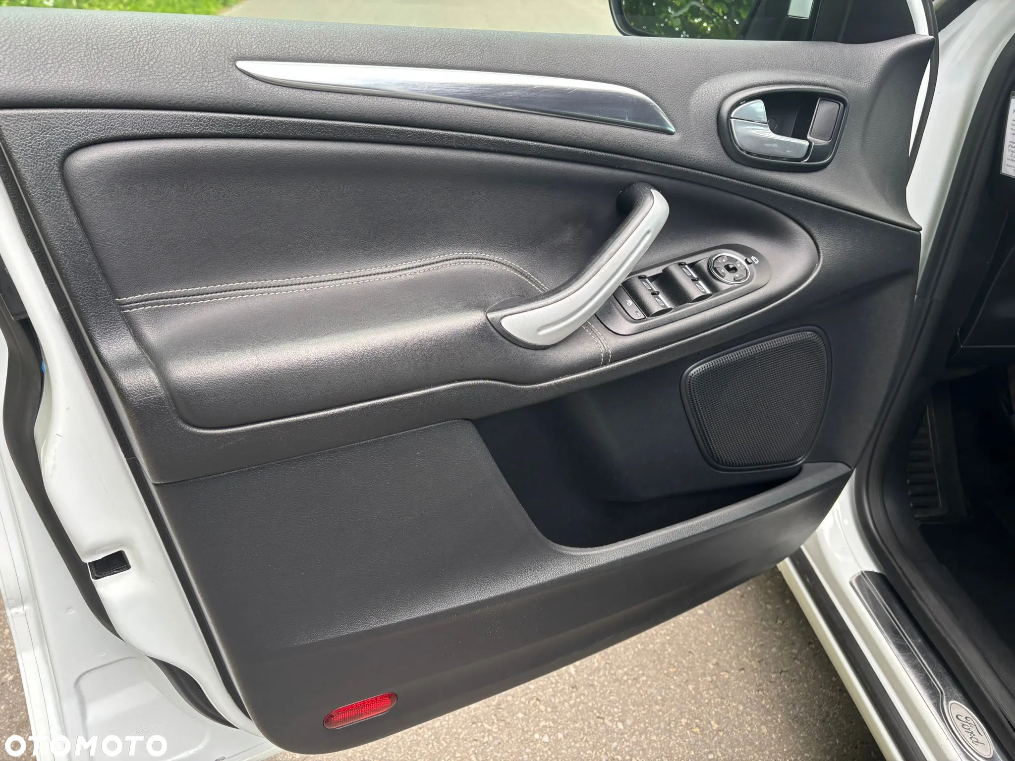Ford S-Max 2.0 TDCi DPF Titanium - 21