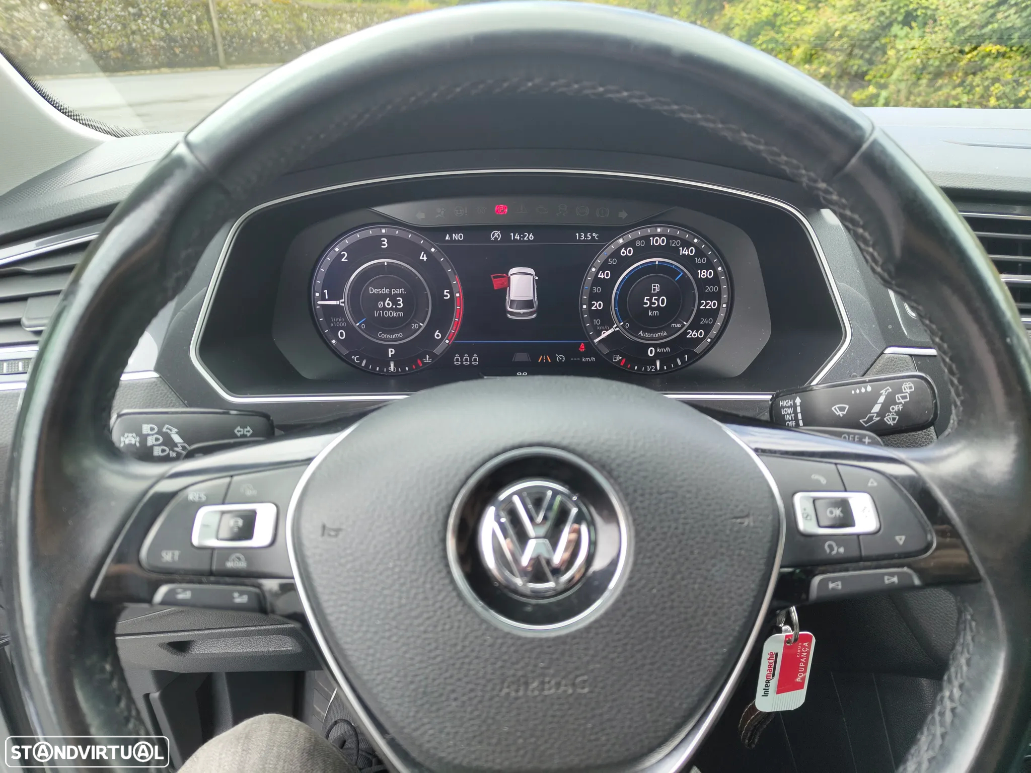 VW Tiguan 2.0 TDI R-Line DSG - 12