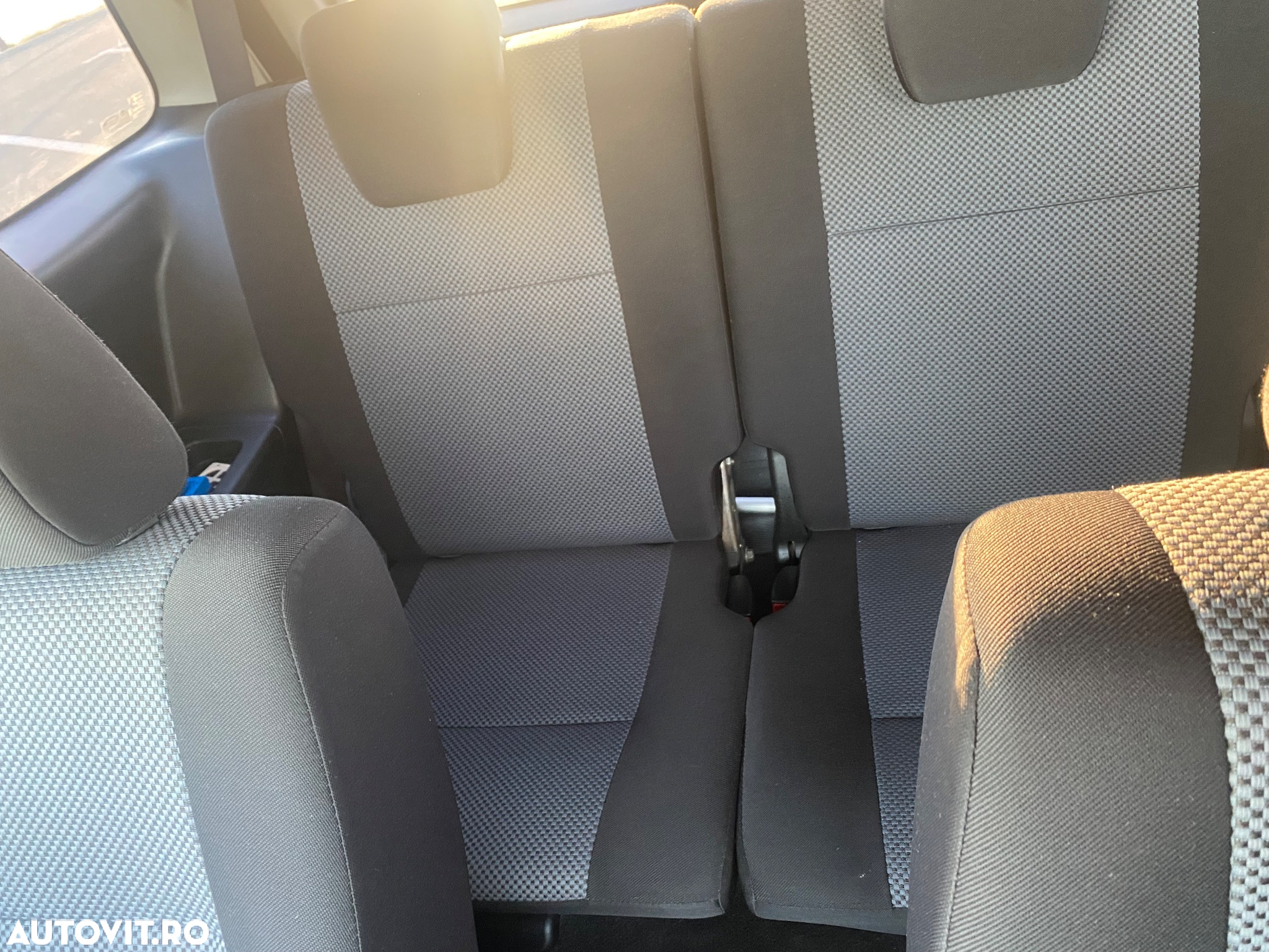 Suzuki Grand Vitara 1.9 DDIS Navi - 11