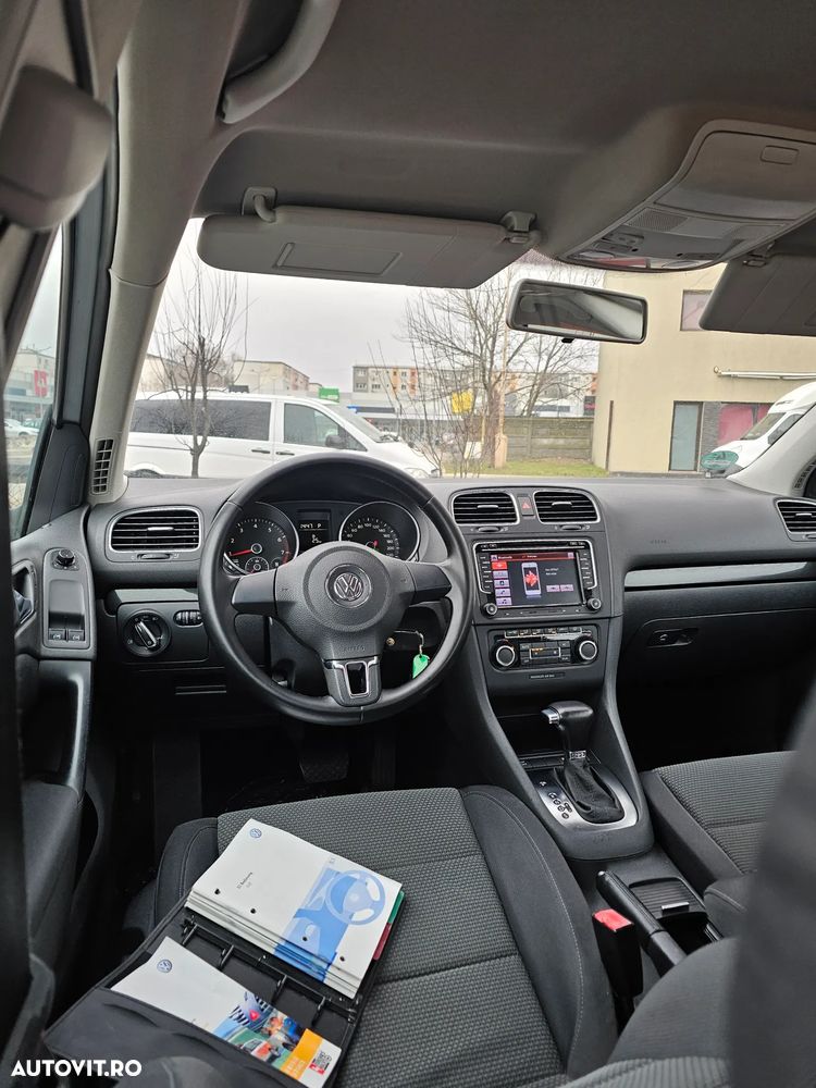 Volkswagen Golf 1.6 DSG Team - 25