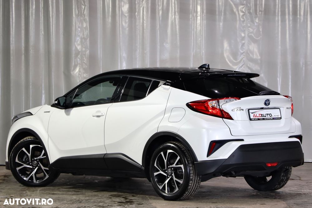 Toyota C-HR Style - 4