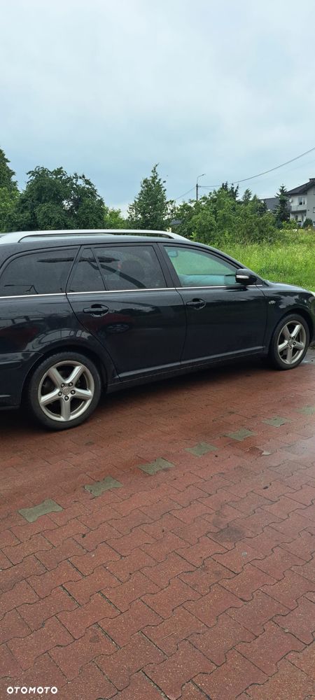 Toyota Avensis 2.2 D-4D Sol Plus - 3