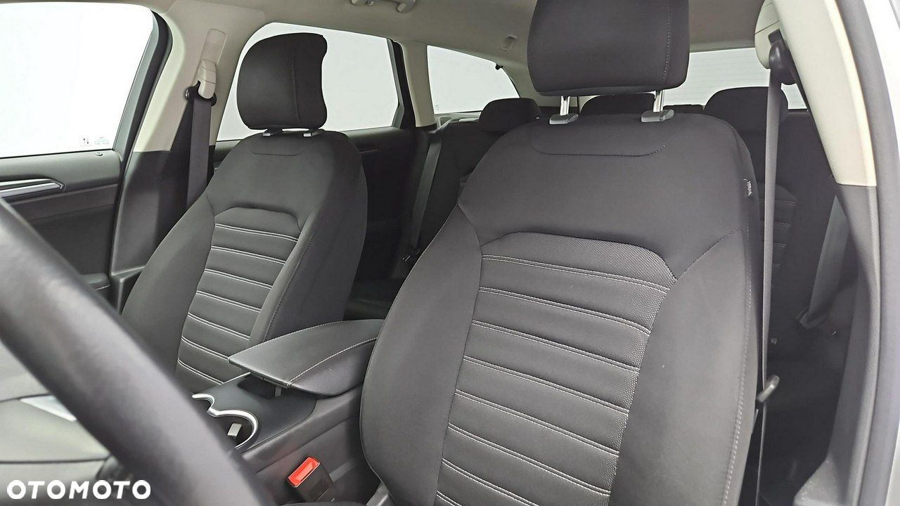 Ford Mondeo - 11