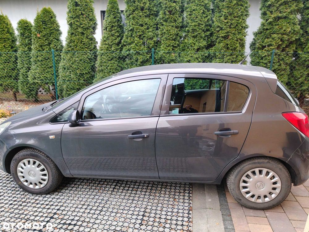 Opel Corsa - 3