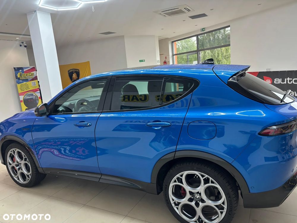 Alfa Romeo Tonale 1.3 PHEV Q4 Veloce - 9