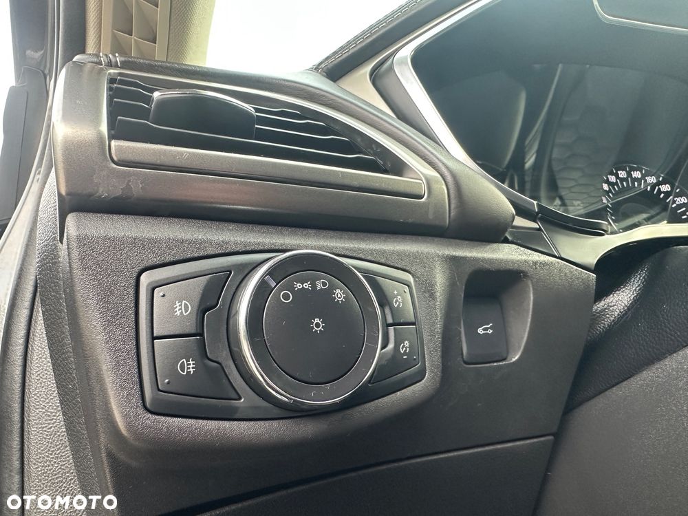 Ford Mondeo 2.0 EcoBlue Allrad VIGNALE - 21