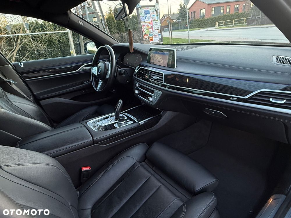 BMW Seria 7 730d xDrive mHEV sport - 22