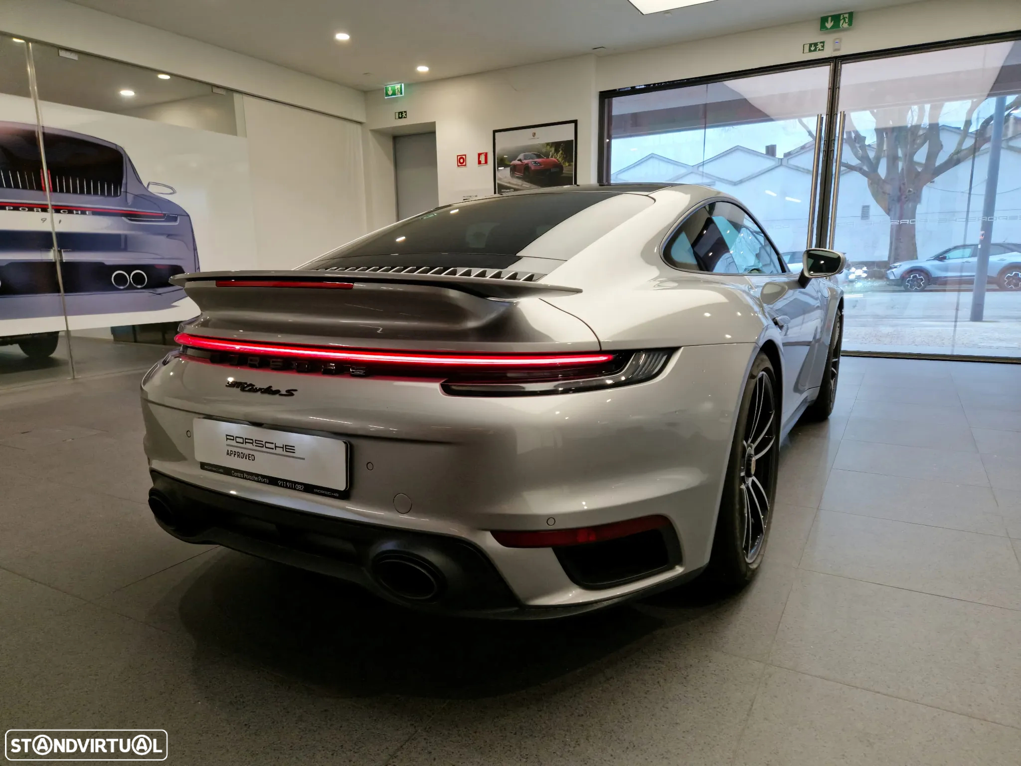 Porsche 911 (992) Turbo S PDK - 7