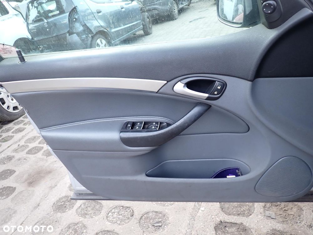 CZĘŚCI - Saab 9-3 II 1,9 TiD 150KM Z19DTH FILM Kombi F40 lakier 268 / K05 2007r. INDEX - 9950 - 13