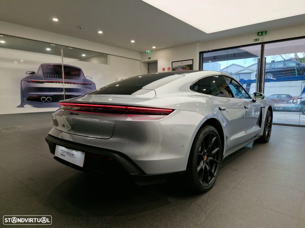 Porsche Taycan Standard - 6