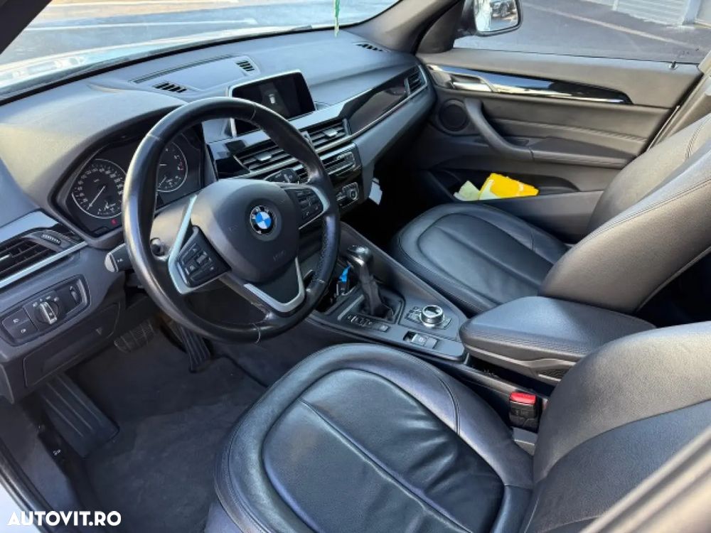BMW X1 - 11