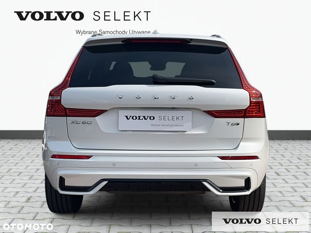 Volvo XC 60 T6 Plug-In Hybrid AWD Plus Dark - 7