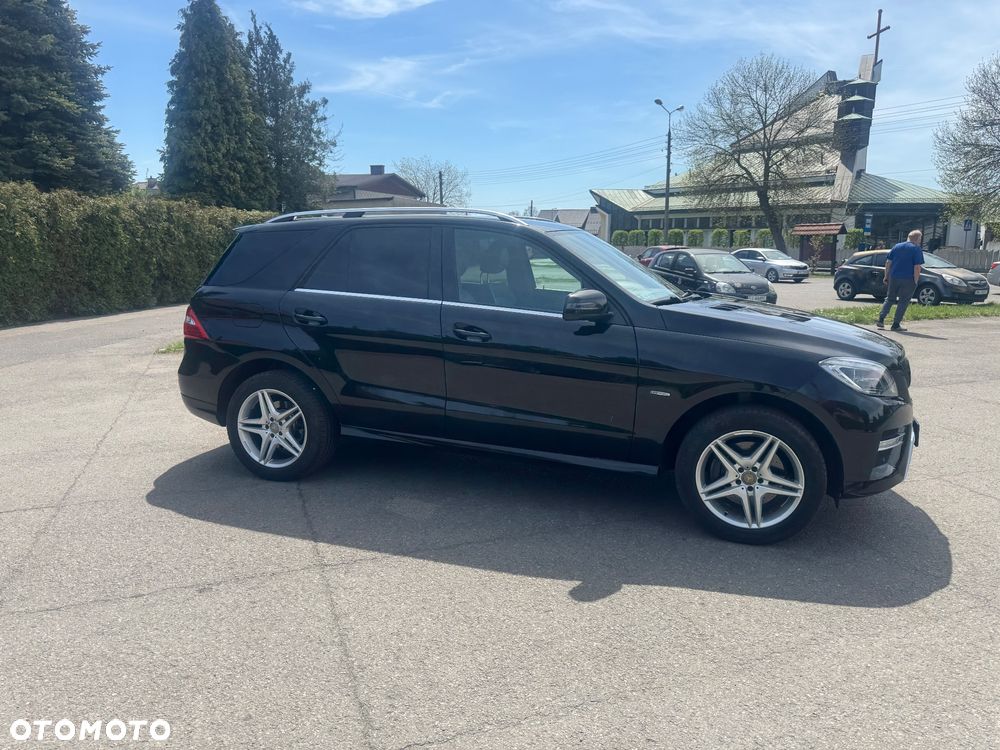Mercedes-Benz ML 350 BlueTEC 4MATIC 7G-TRONIC - 3