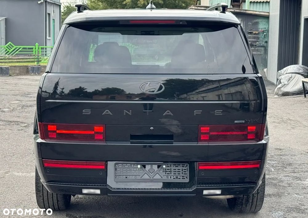 Hyundai Santa Fe 1.6 T-GDI HEV Calligraphy 4WD 6os - 12