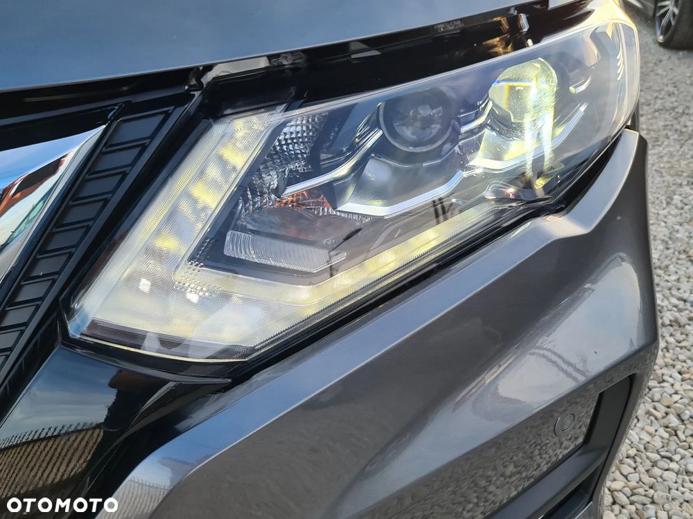 Nissan X-Trail 1.3 DIG-T Tekna 2WD DCT - 33